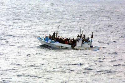 at least 48 migrants killed after boat sinks off tunisian coast
