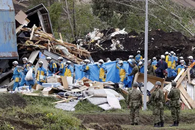japan earthquake  death toll rises to 44  electricity and toyota output disrupted