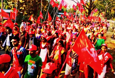 as the red sun sets in the east  the left in india needs to reinvent itself