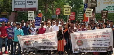 indian scientists demand better government funding and gender representation