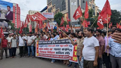 at kolkata s cab drivers  strike  protesters discuss the  green burden  borne by india s gig workers