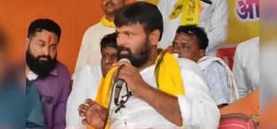 as obcs and marathas intensify quota stir  shinde govt struggles to find a  lasting solution 