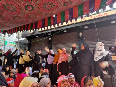 women kick off  chennai s shaheen bagh   refuse to quit until state rejects caa