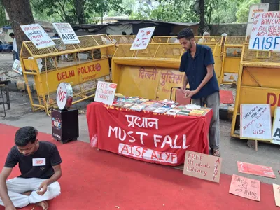  if this government changes  maybe my children will get jobs one day   voices from the  crowd  at jantar mantar
