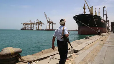 saudi led alliance gears up for assault on key yemeni port city