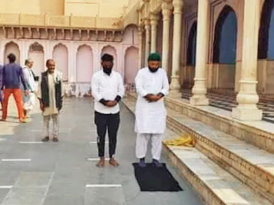 watch  who is the man arrested for offering namaz in a temple  hear from his friends