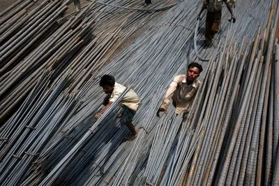 to support rupee  india considers increasing steel import duty