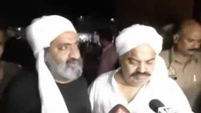  assailants encircled brothers  fired persistently   journalists at scene of atiq s murder