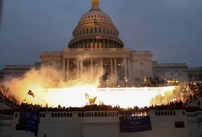 donald trump supporters storm us capitol  four persons dead