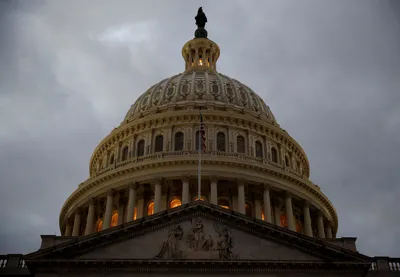us republicans scramble for votes in congress to keep government open
