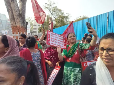 ‘govt doesn t seem to care for those taking care of country s mothers  children’