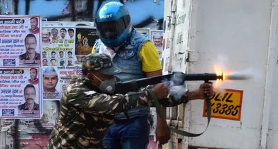 delhi riots  since it is amit shah they report to  the police has been fully politicised