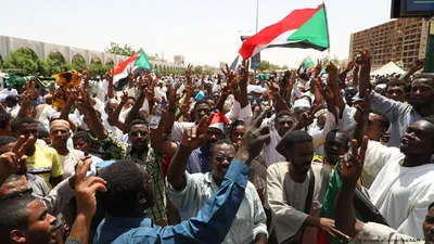 sudan  army rulers  protesters agree on 3 year transition period