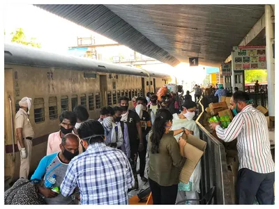 as covid 19 rages  the road ahead for migrant workers in himachal looks bleak