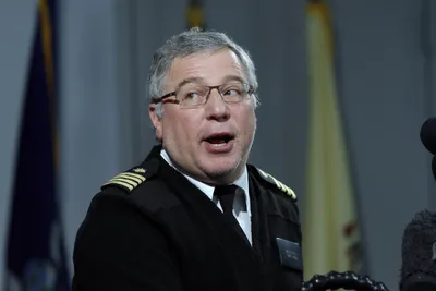 two health scares at us airports tied to mecca pilgrims  us officials