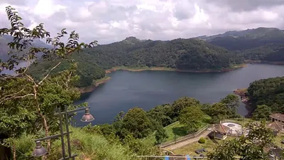 kerala monsoon fury unleashes a wave of plastic waste on idukki hydel reservoir
