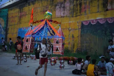 walking with kanwariyas 2024  their lives  struggles and the politics of names