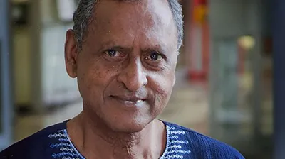 sonny venkatrathnam  anti apartheid crusader with a shakespearian  gita 