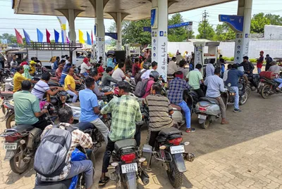 oil companies are bleeding because modi govt killed dynamic fuel pricing for electoral gains
