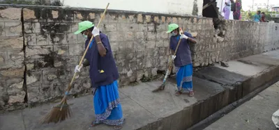 here s what needs to change for sanitation workers in india