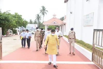 as praful patel visits lakshadweep  island leaders call for ‘black day’  boycott events