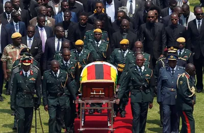 mugabe is dead  but old men still run southern africa