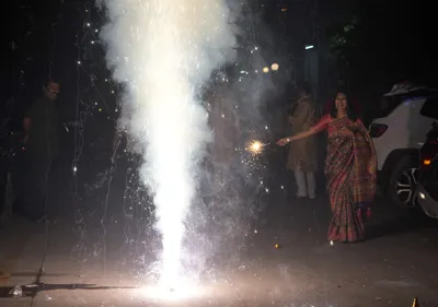 a diwali of epic proportions  delhi pollution this year was highest compared to last four years