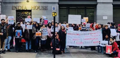 london  indian students  diaspora organise sit in outside high commission