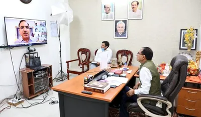 did madhya pradesh s political crisis lead to the subsequent health crisis 