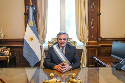 argentina s peronist left returns as fernandez is sworn in