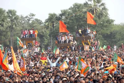 despite stern rebuke by supreme court  adityanath issues bulldozer threat in jharkhand