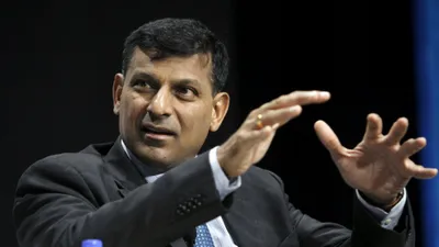 raghuram rajan defends rbi s call for autonomy from centre