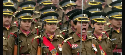 women in combat  the navy chief spoke sense but the army chief did not