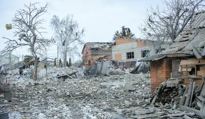 us bans russia oil imports  moscow offers humanitarian corridors out of 4 more cities