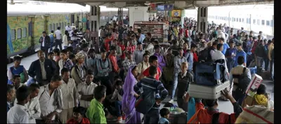 why don t we share a hearty laugh or meal with fellow train passengers anymore 