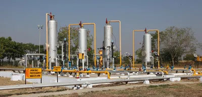 after bailout  gujarat state petroleum corporation asks sbi for fresh loans to refinance debt