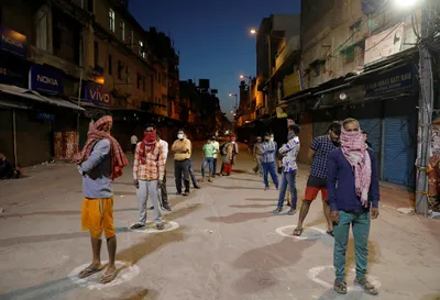 an invisible virus highlights the virulence of an age old visible virus