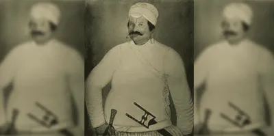 a poet interprets an interpreter s diary