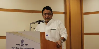 hc quashes order refusing to restrain nawab malik from tweeting against wankhedes