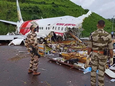 kozhikode crash  table top runways are a threat in the absence of adequate safety devices