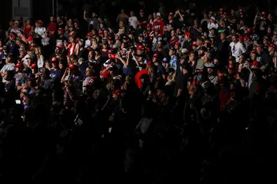 donald trump holds campaign rally indoors despite coronavirus concerns