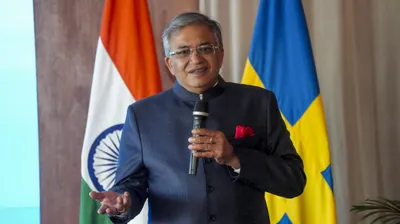 bihar rolls  why is the election commission sending out conflicting notifications 