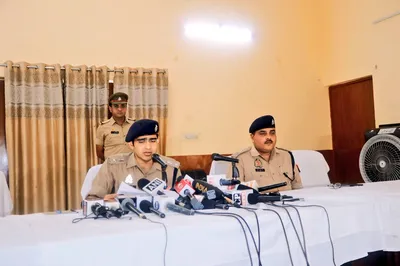 hathras stampede  up police probe takes political turn  hints at sp s links with organisers