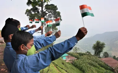 j k  28 863 schools celebrated independence day this year – due to a government order