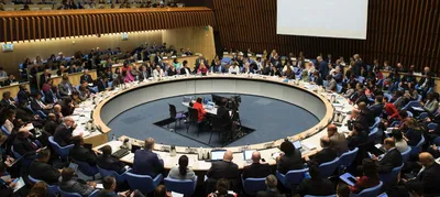 who’s plan to jointly work with privately funded groups threatens its credibility