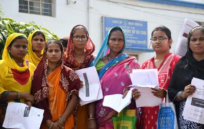  jai shri ram  for welfare  hindu women join bankura muslims as they sit in in protest