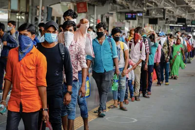 how many migrant workers left cities during the covid 19 lockdown 