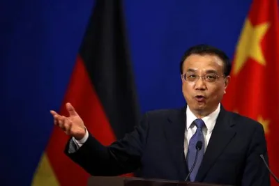 chinese premier li keqiang re elected for second five year term