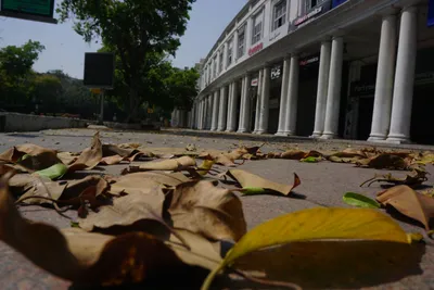 in photos  delhi deserted on  janata curfew  day