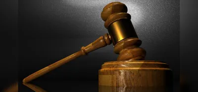 policemen attack judge in bihar court  hc asks dgp to file status report